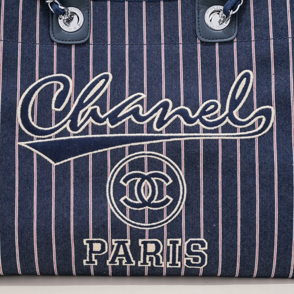 シャネルバッグ素材ディテール